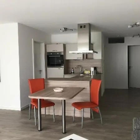 Moderne Im Herzen Von Bad Neustadt דירה באד נוישטאדט אן דר סאאלה