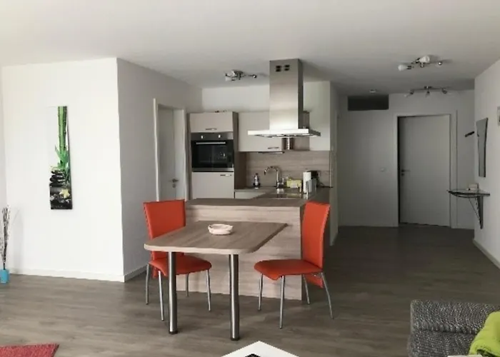 Moderne Im Herzen Von Bad Neustadt דירה באד נוישטאדט אן דר סאאלה